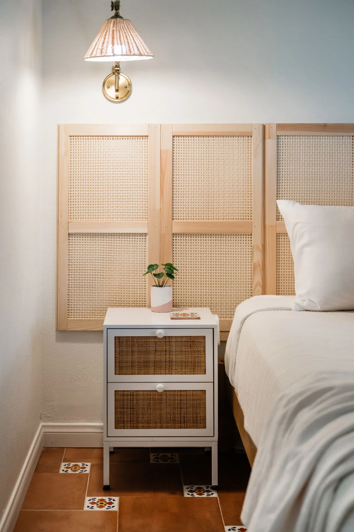 Terra Luz third bedroom window with morning light and desert-inspired furnishings